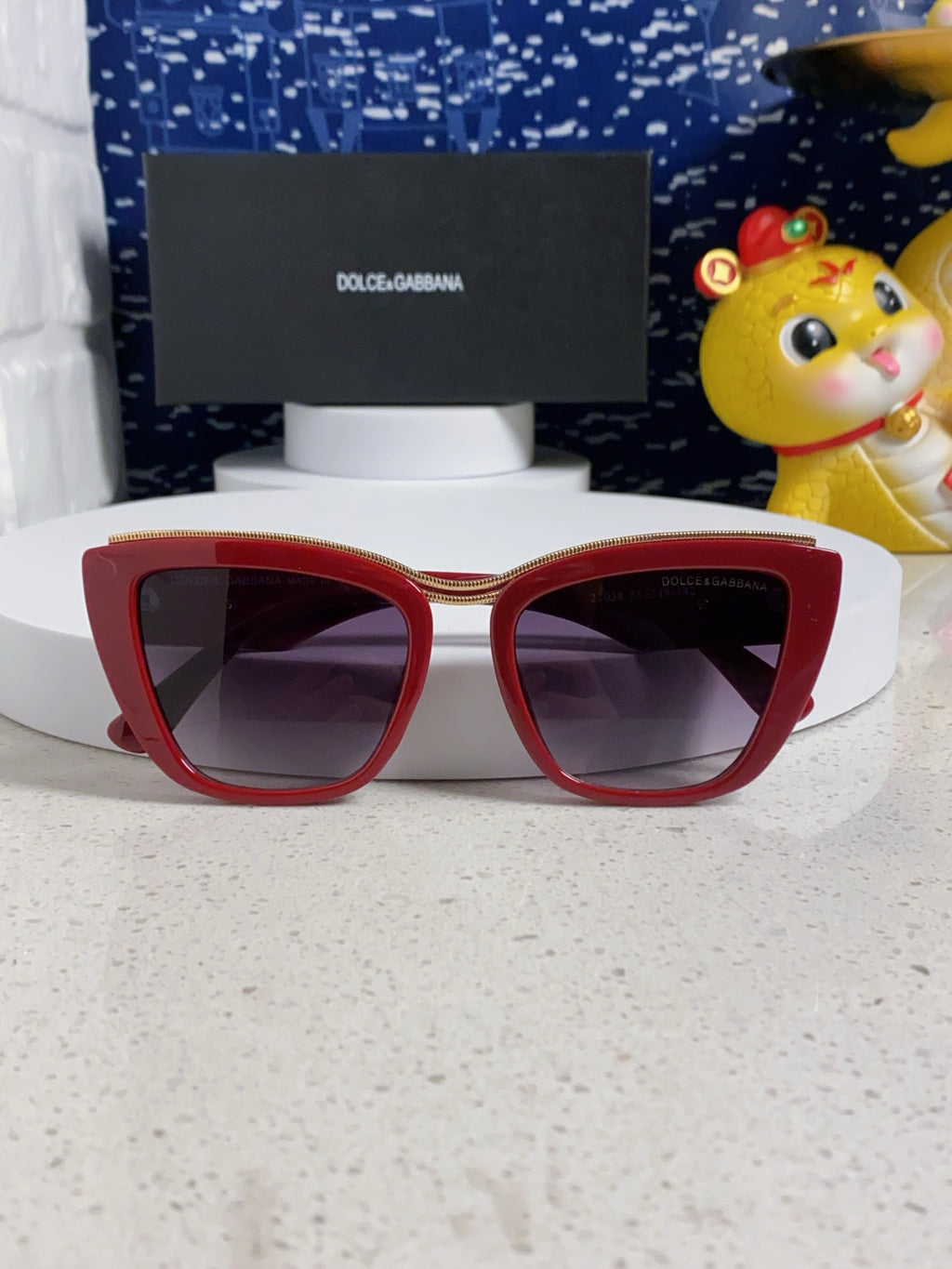 Dolce & Gabbana Cat-Eye Red Lens Sunglasses for Men & Women - 450037 - detail image 9