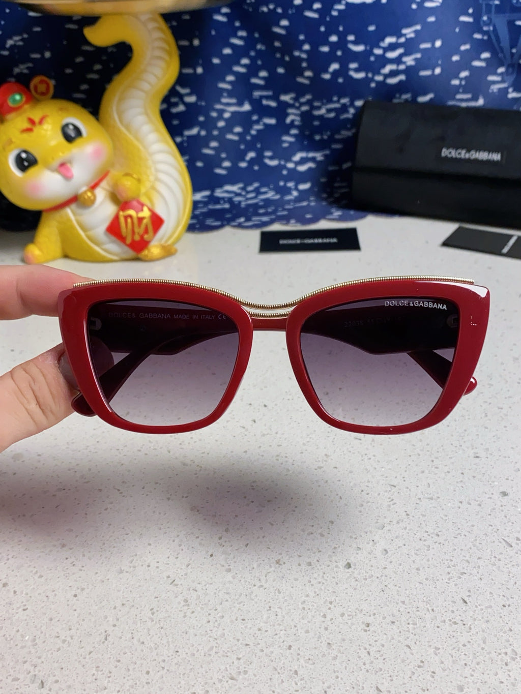 Dolce & Gabbana Cat-Eye Red Lens Sunglasses for Men & Women - 416566 - detail image 4