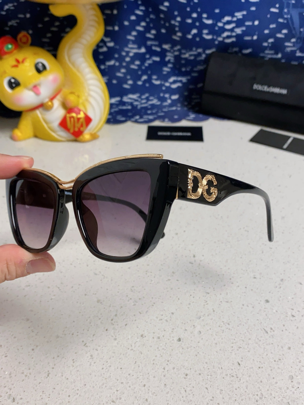 Dolce & Gabbana Cat-Eye Silver Lens Sunglasses for Men & Women - detail image 6