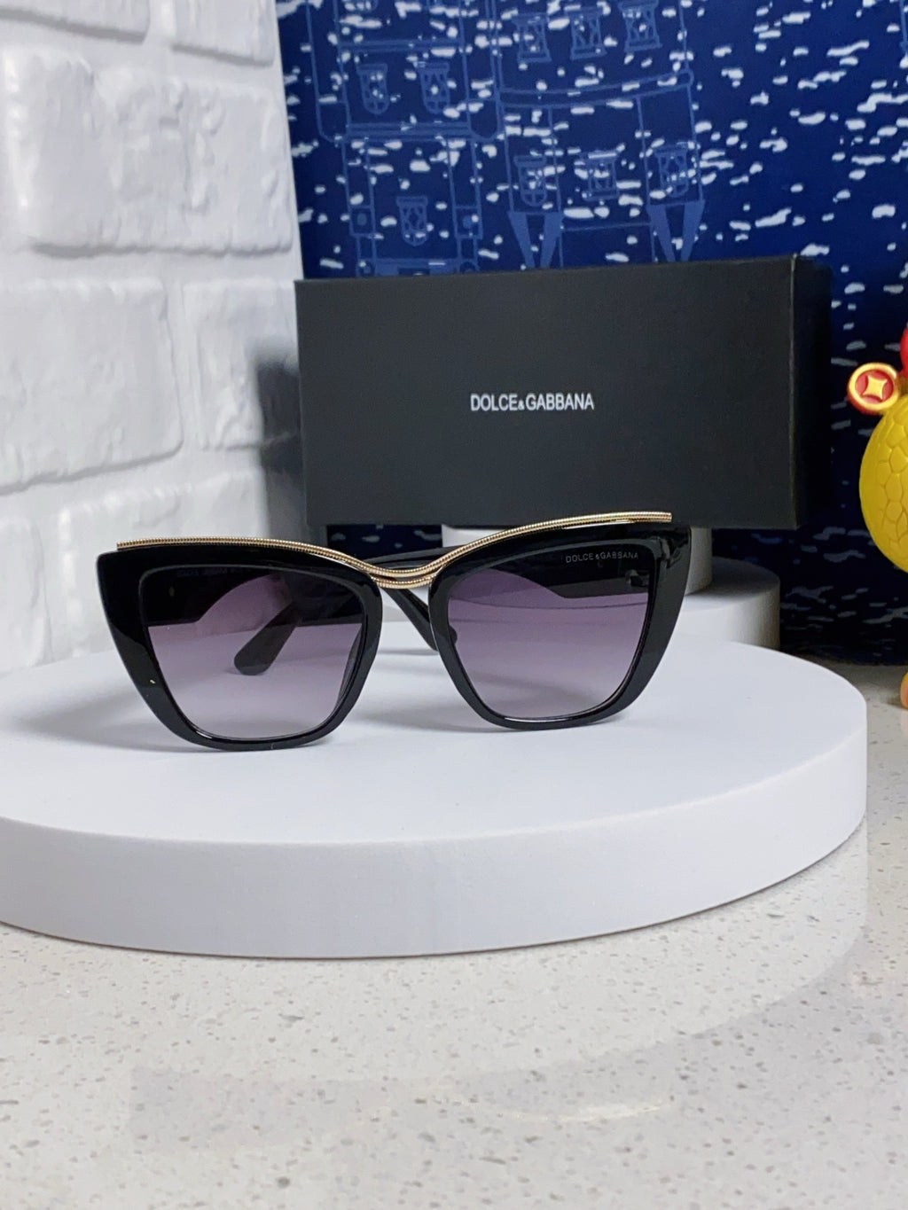Dolce & Gabbana Cat-Eye Silver Lens Sunglasses for Men & Women - detail image 2