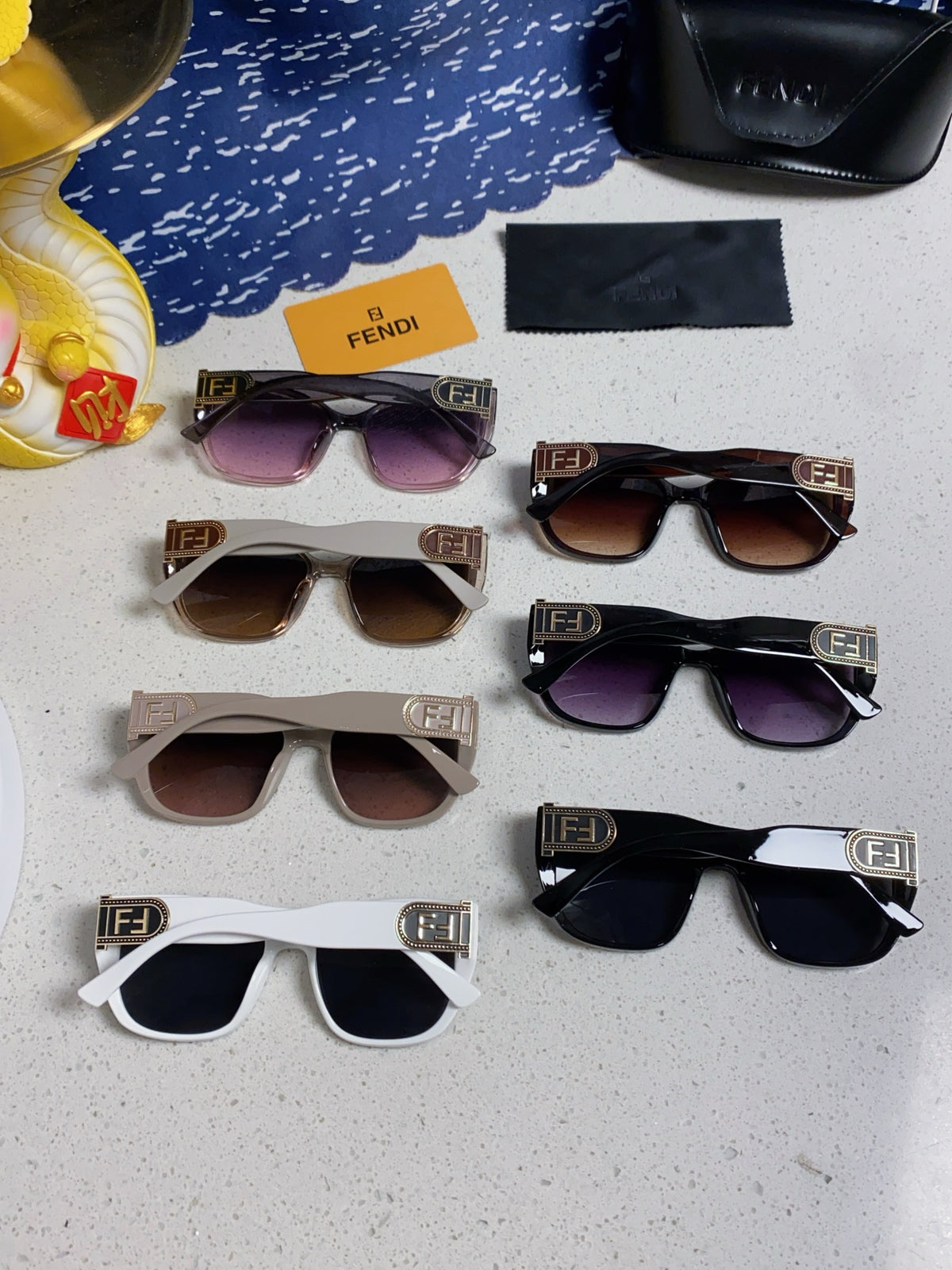 Fendi Polarized Cat-Eye Silver Lens Sunglasses for Men & Women - 416318 - detail image 10