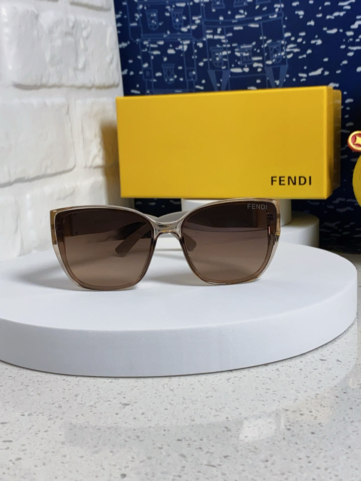 Fendi Polarized Cat-Eye Brown Lens Sunglasses for Men & Women - 449814 - detail image 2