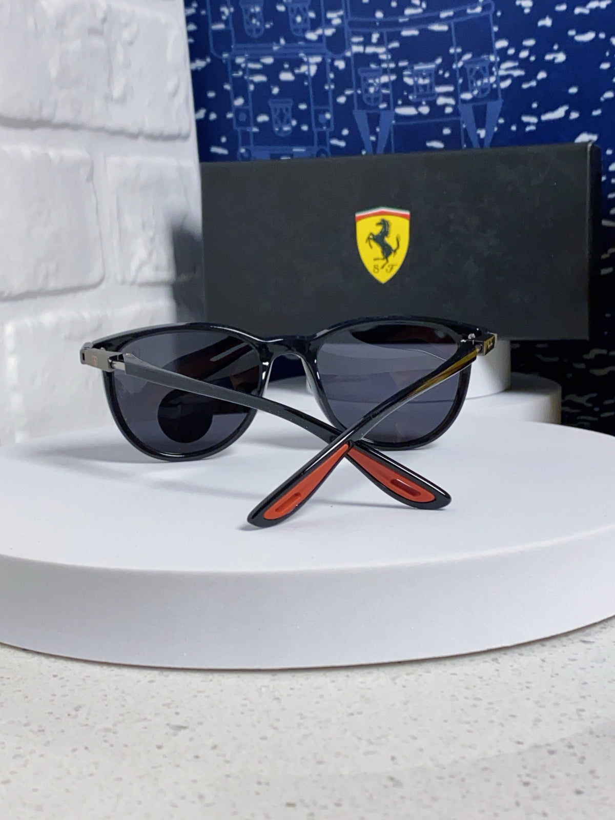 Ray-Ban Polarized Acetate Square Silver Lens Sunglasses for Men & Women - detail image 3