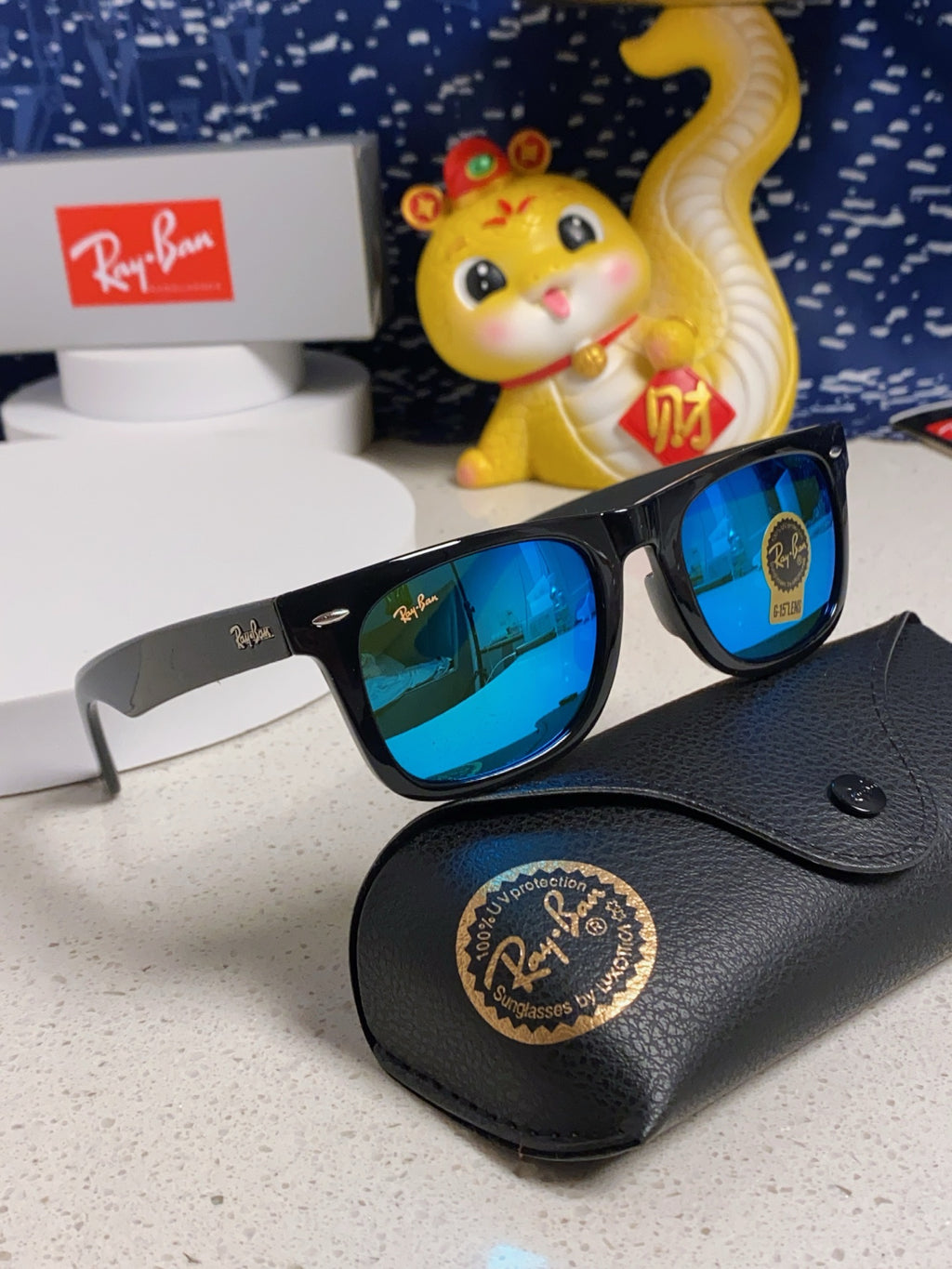 Ray-Ban Acetate Square Blue Lens Sunglasses for Men & Women - detail image 10