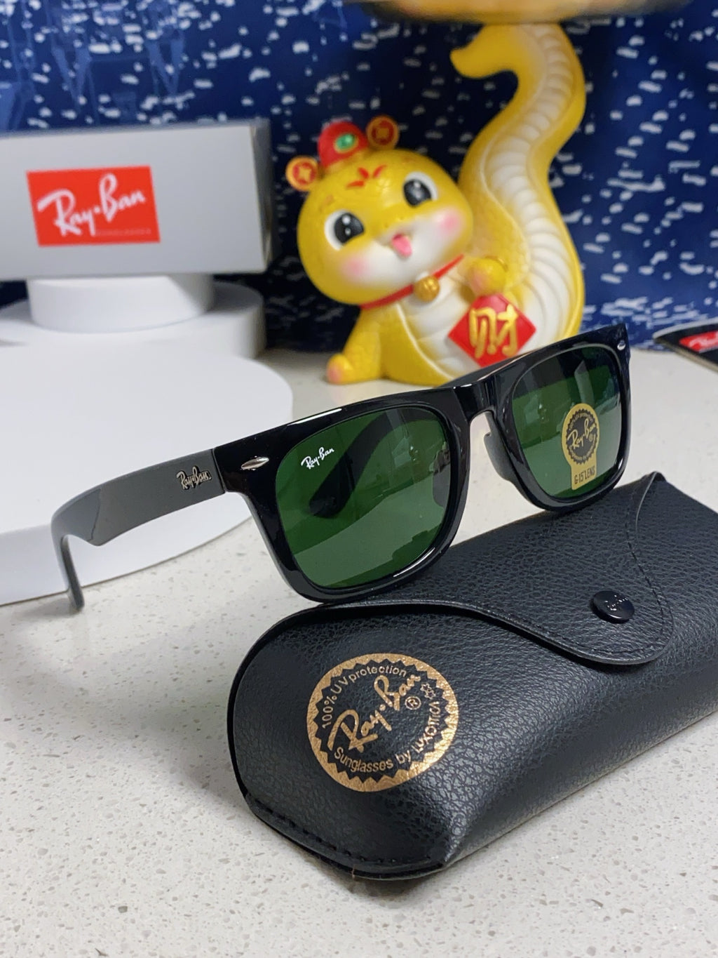 Ray-Ban Acetate Square Green Lens Sunglasses for Men & Women - detail image 10