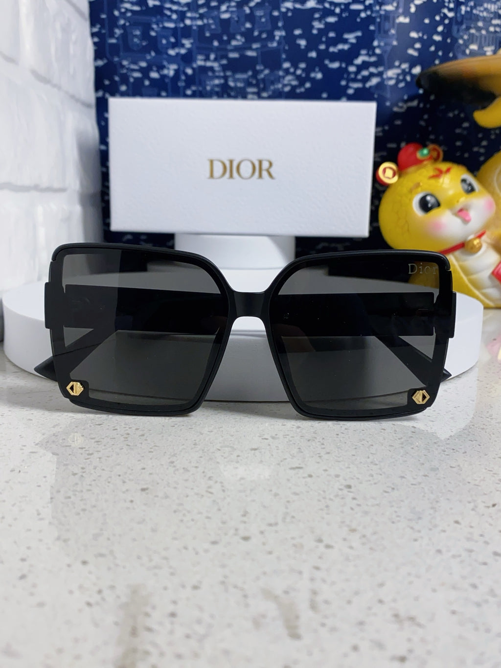 Dior Polarized Fashion Black Lens Sunglasses for Women - detail image 9