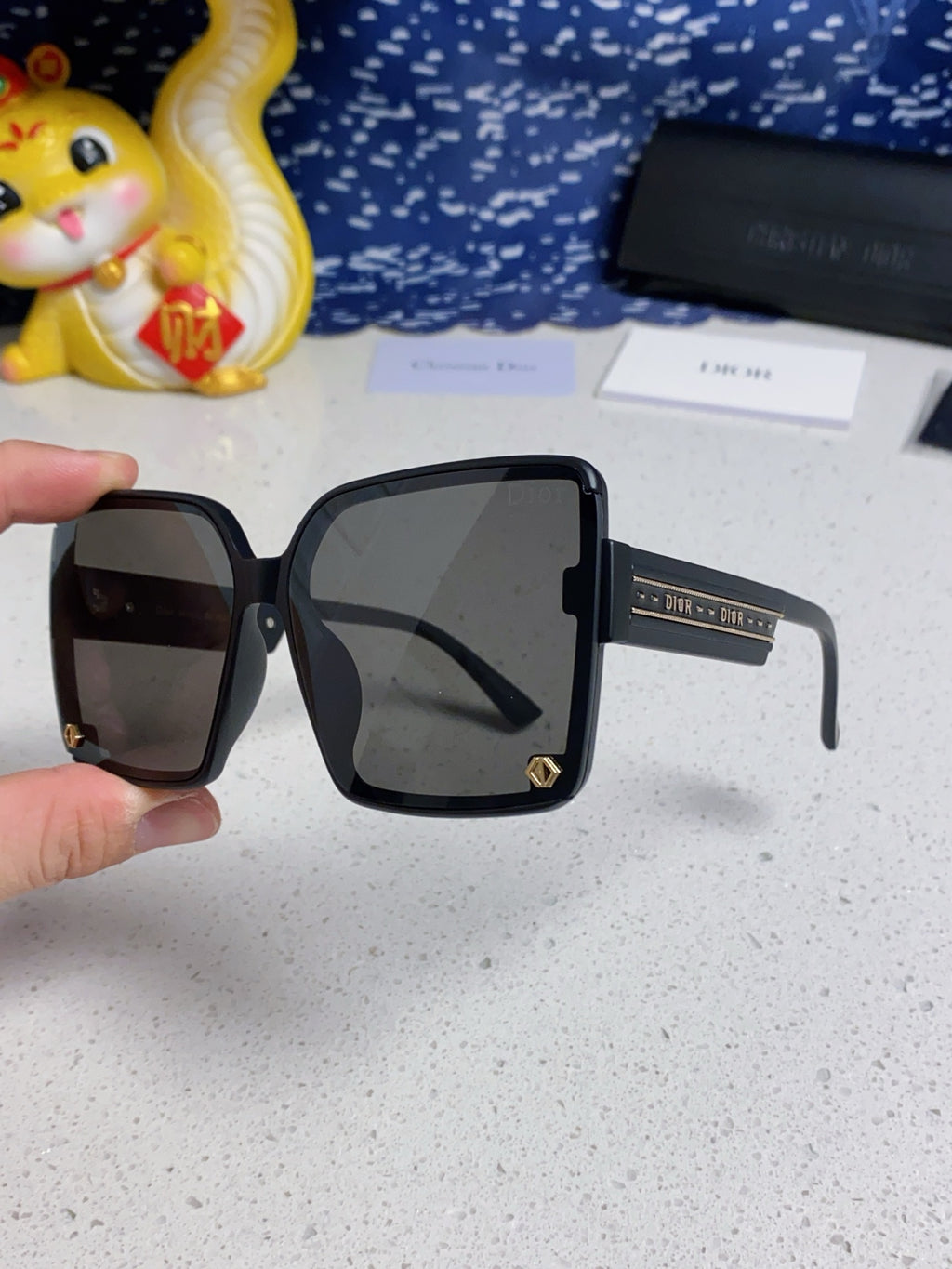 Dior Polarized Fashion Black Lens Sunglasses for Women - detail image 6