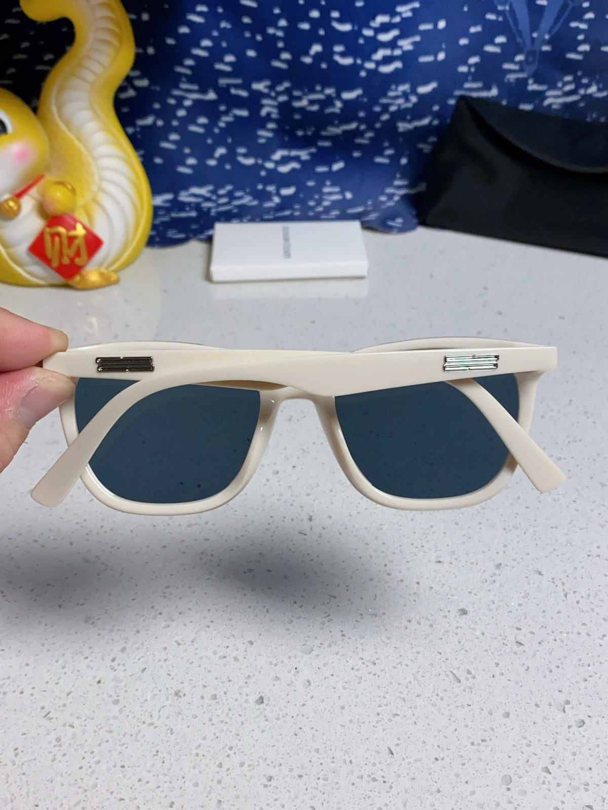 Gentle Monster HEIZER Square Blue Lens Sunglasses for Men & Women - 432934 - detail image 5
