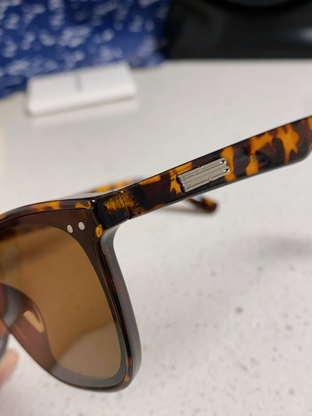 Gentle Monster HEIZER Square Brown Lens Sunglasses for Men & Women - 432935 - detail image 7