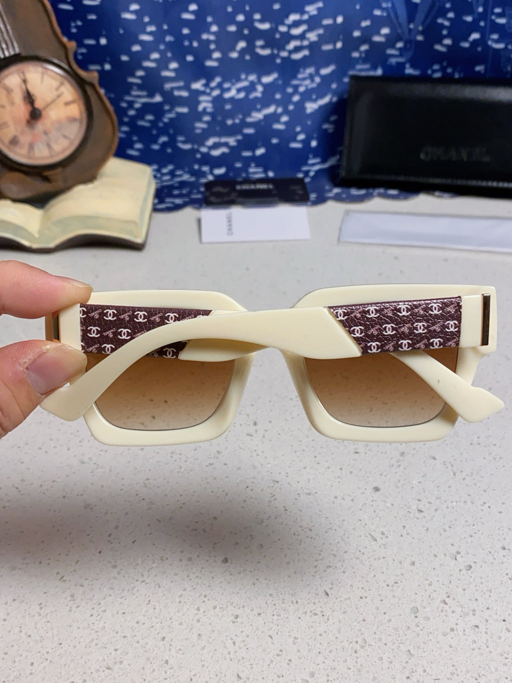 Chanel Polarized Square Brown Lens Sunglasses for Women - 158343 - detail image 5