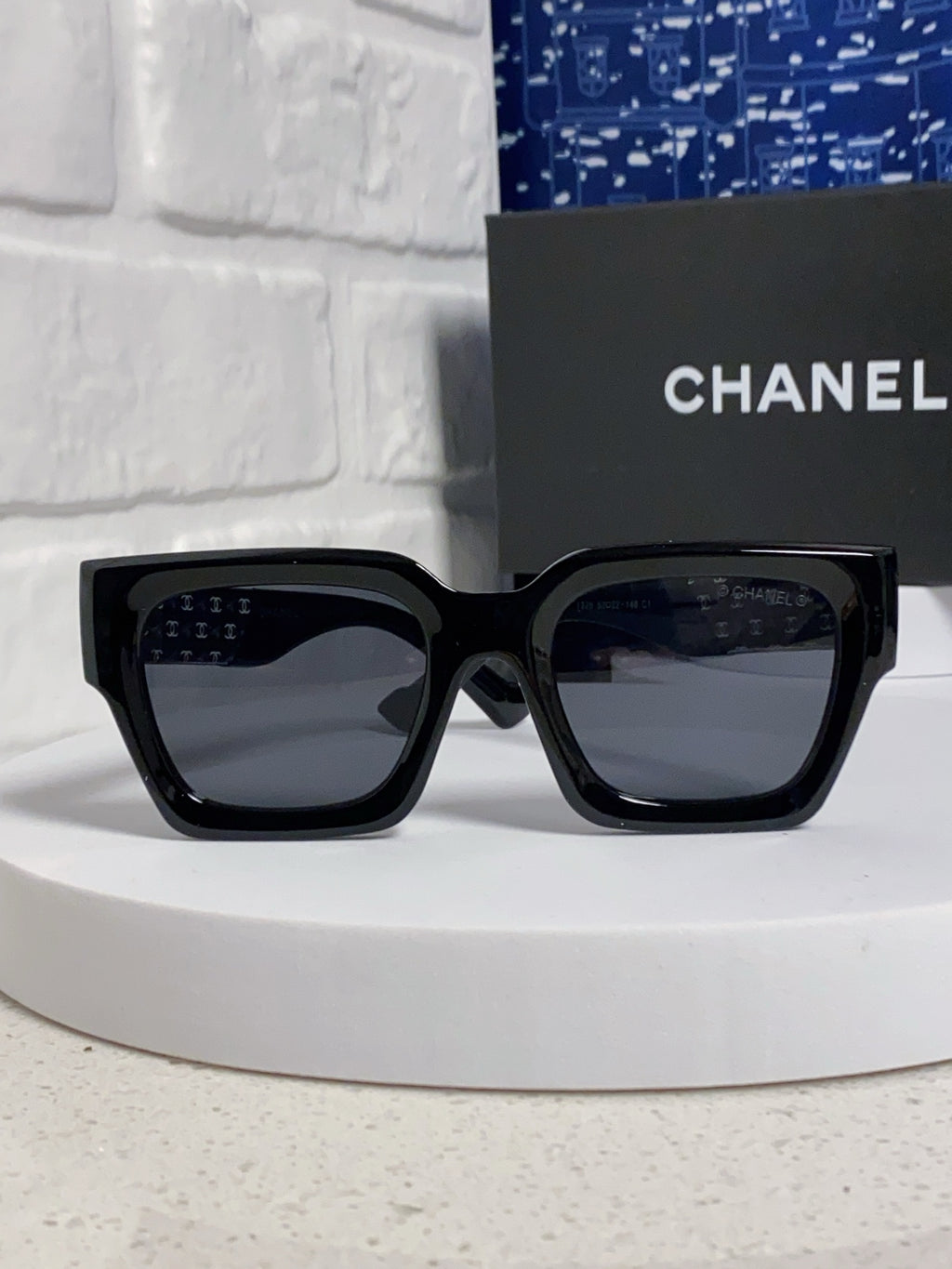 Chanel Polarized Square Gray Lens Sunglasses for Women - 158345 - detail image 2