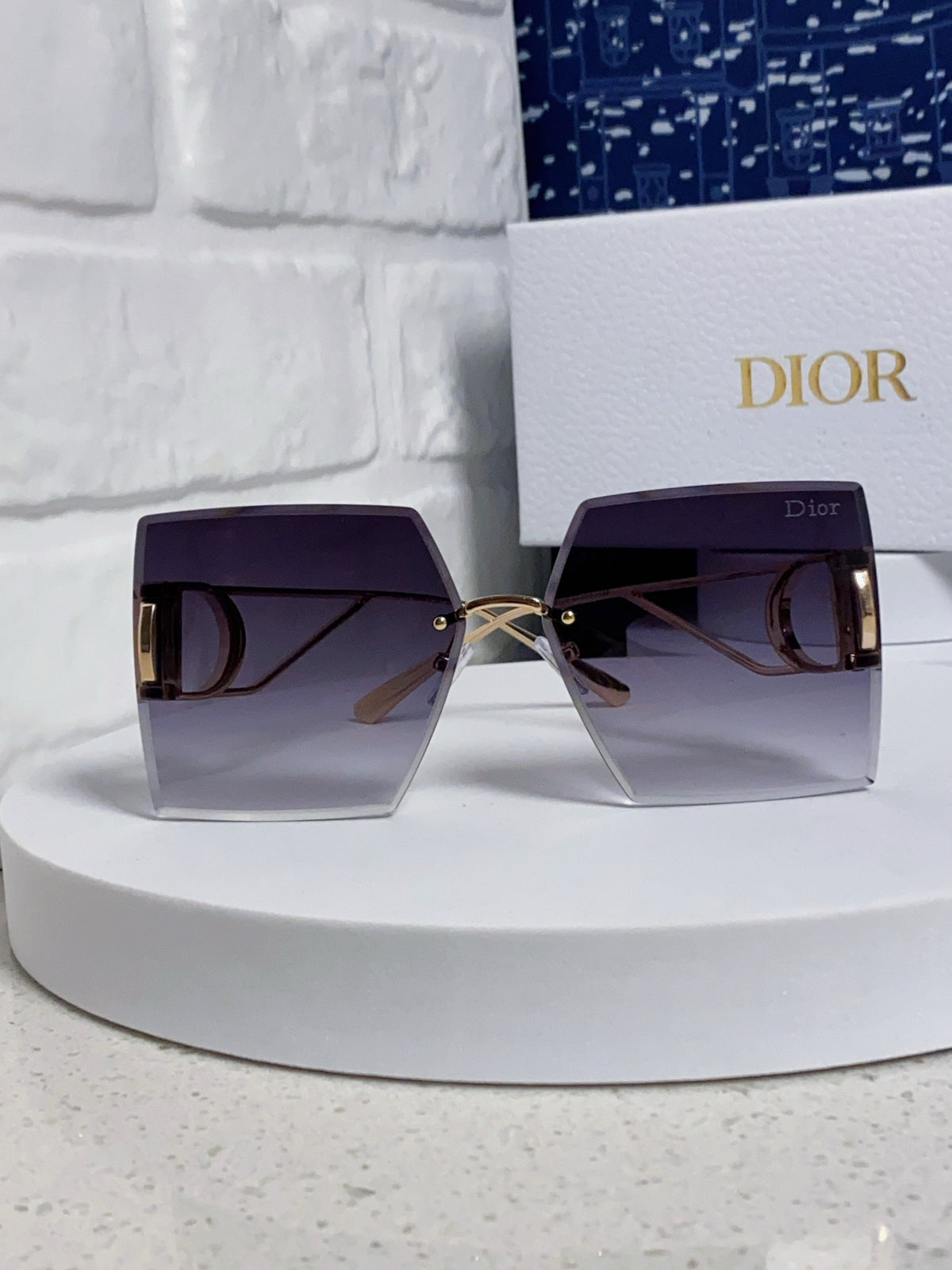 Dior 30MONTAIGNE Lightweight Rimless Gray Lens Sunglasses for Men & W - 415361 - detail image 2