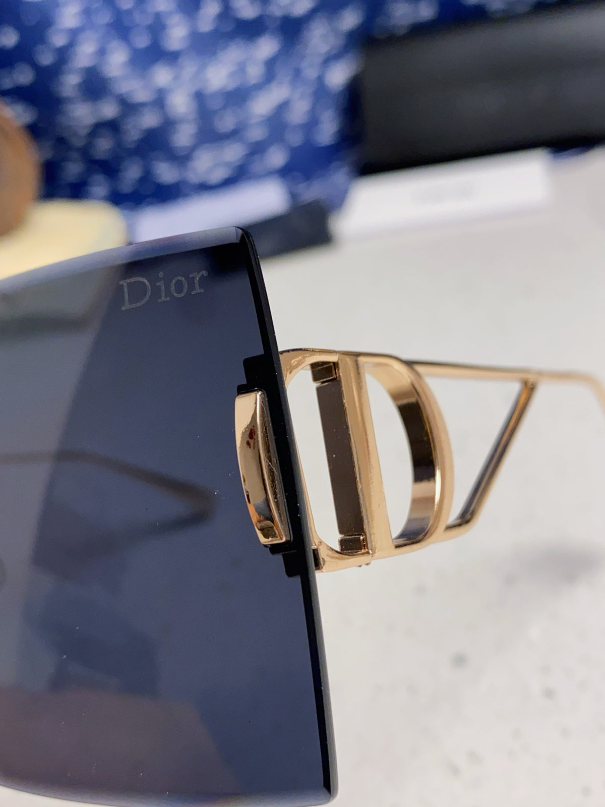 Dior 30MONTAIGNE Lightweight Rimless Blue Lens Sunglasses for Men & Women - detail image 7