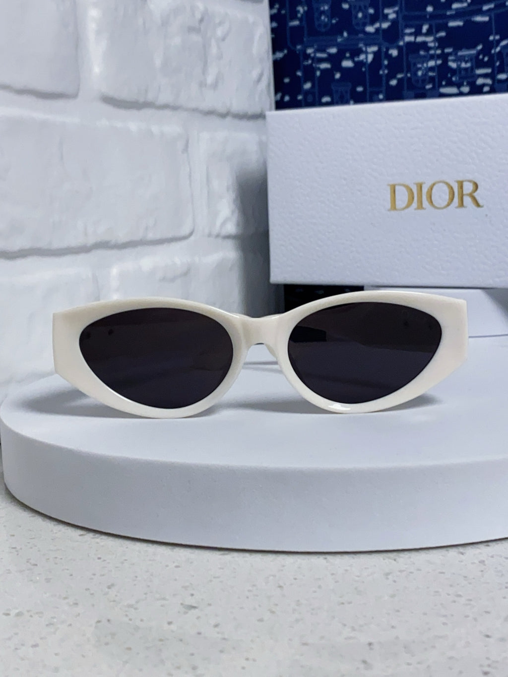 Dior Polarized Fashion Silver Lens Sunglasses for Women - 415464 - detail image 2