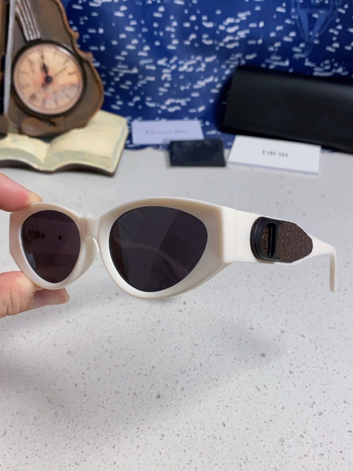 Dior Polarized Fashion Silver Lens Sunglasses for Women - 415464 - detail image 6
