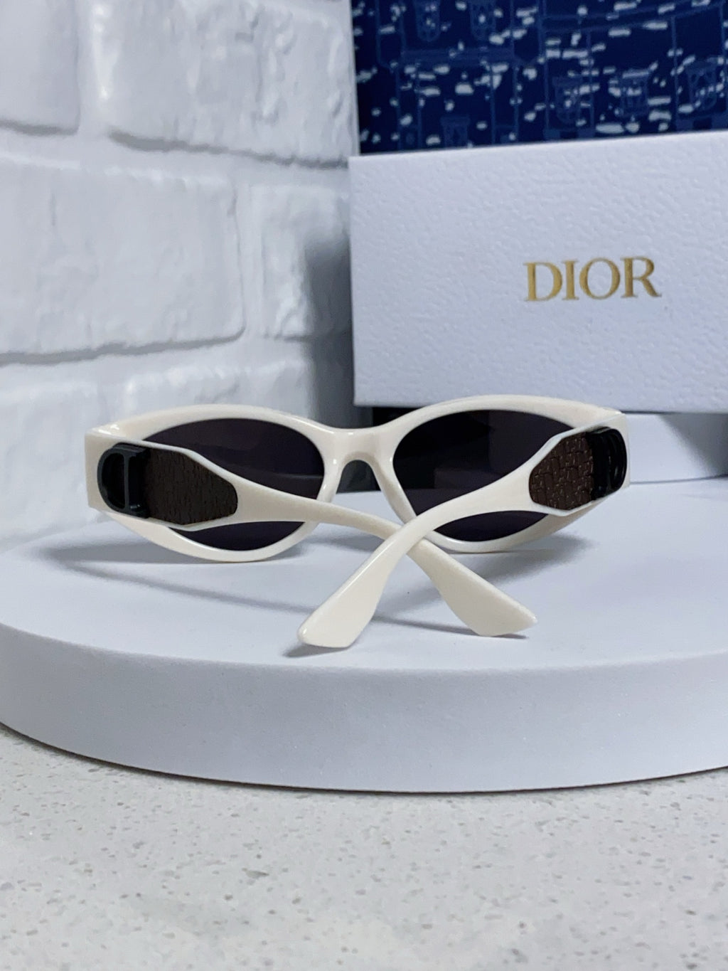 Dior Polarized Fashion Silver Lens Sunglasses for Women - 415464 - detail image 3
