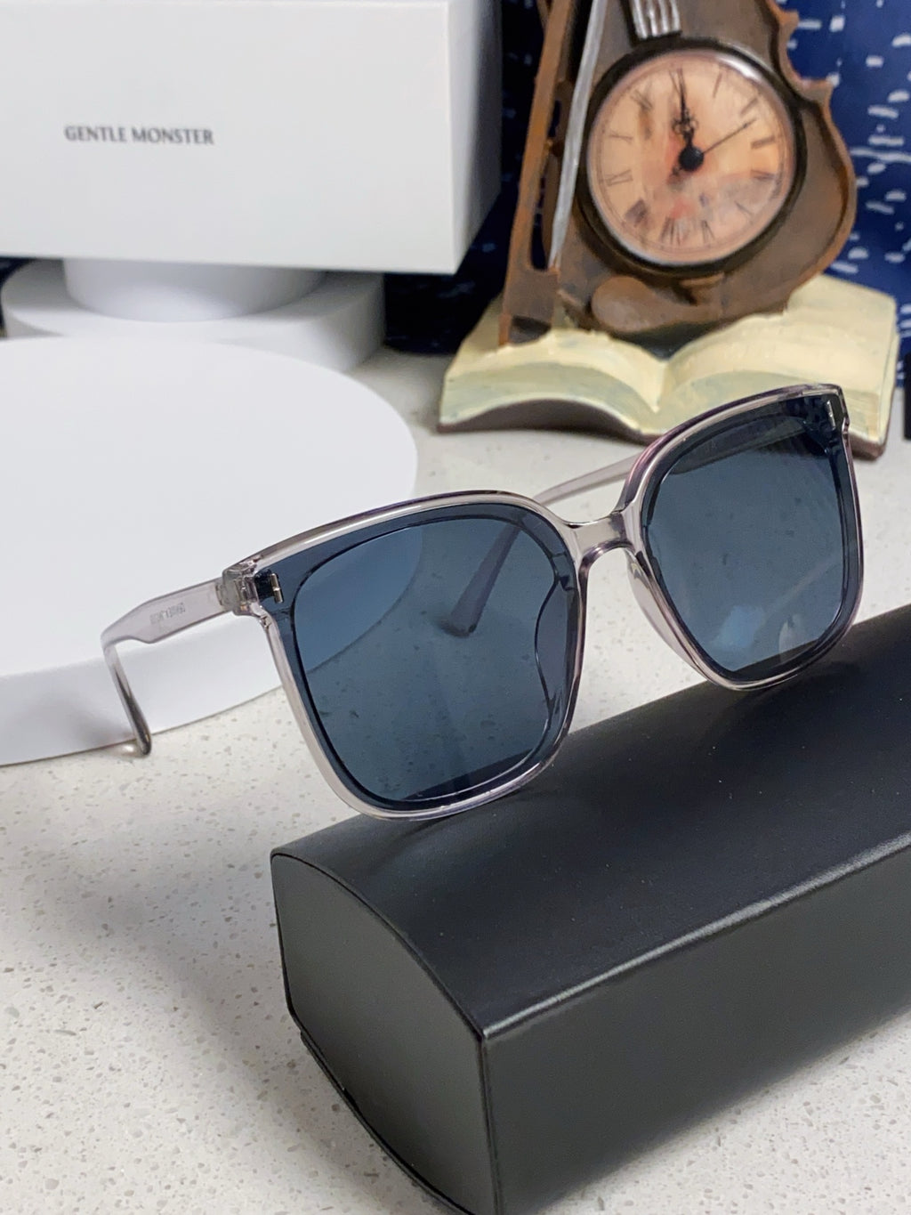 Gentle Monster FIRDA Oversized Blue Lens Sunglasses for Women - 416478 - detail image 10