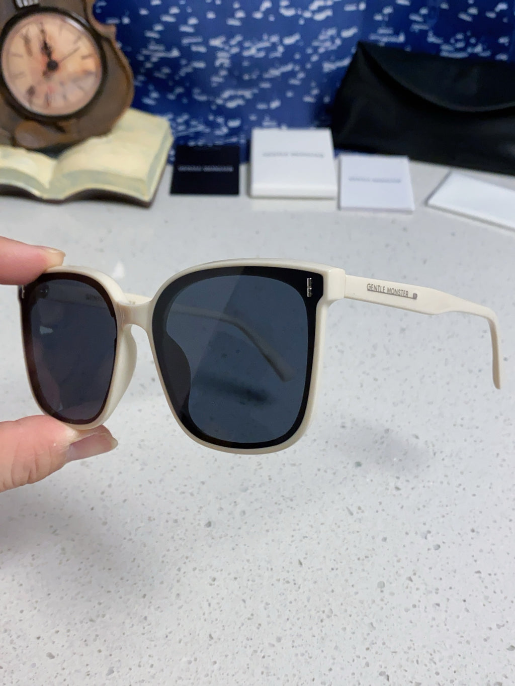Gentle Monster FIRDA Oversized Brown Lens Sunglasses for Women - 416481 - detail image 6