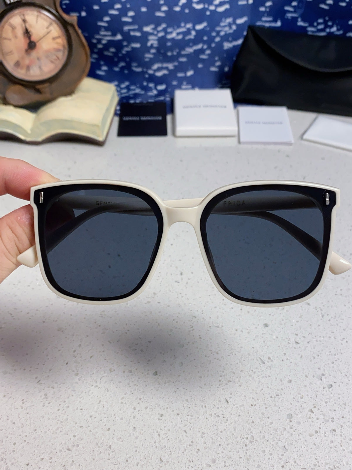 Gentle Monster FIRDA Oversized Brown Lens Sunglasses for Women - 867264 - detail image 4