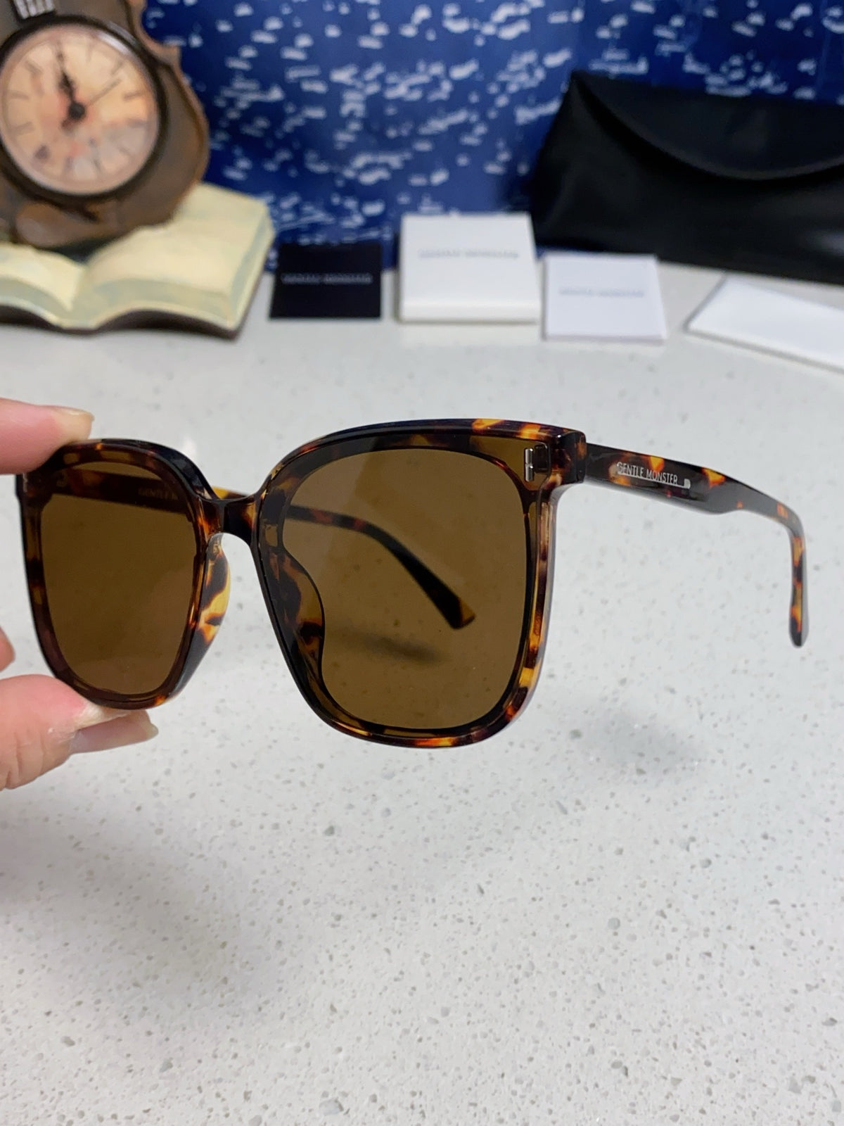 Gentle Monster FIRDA Oversized Brown Lens Sunglasses for Women - 416482 - detail image 6