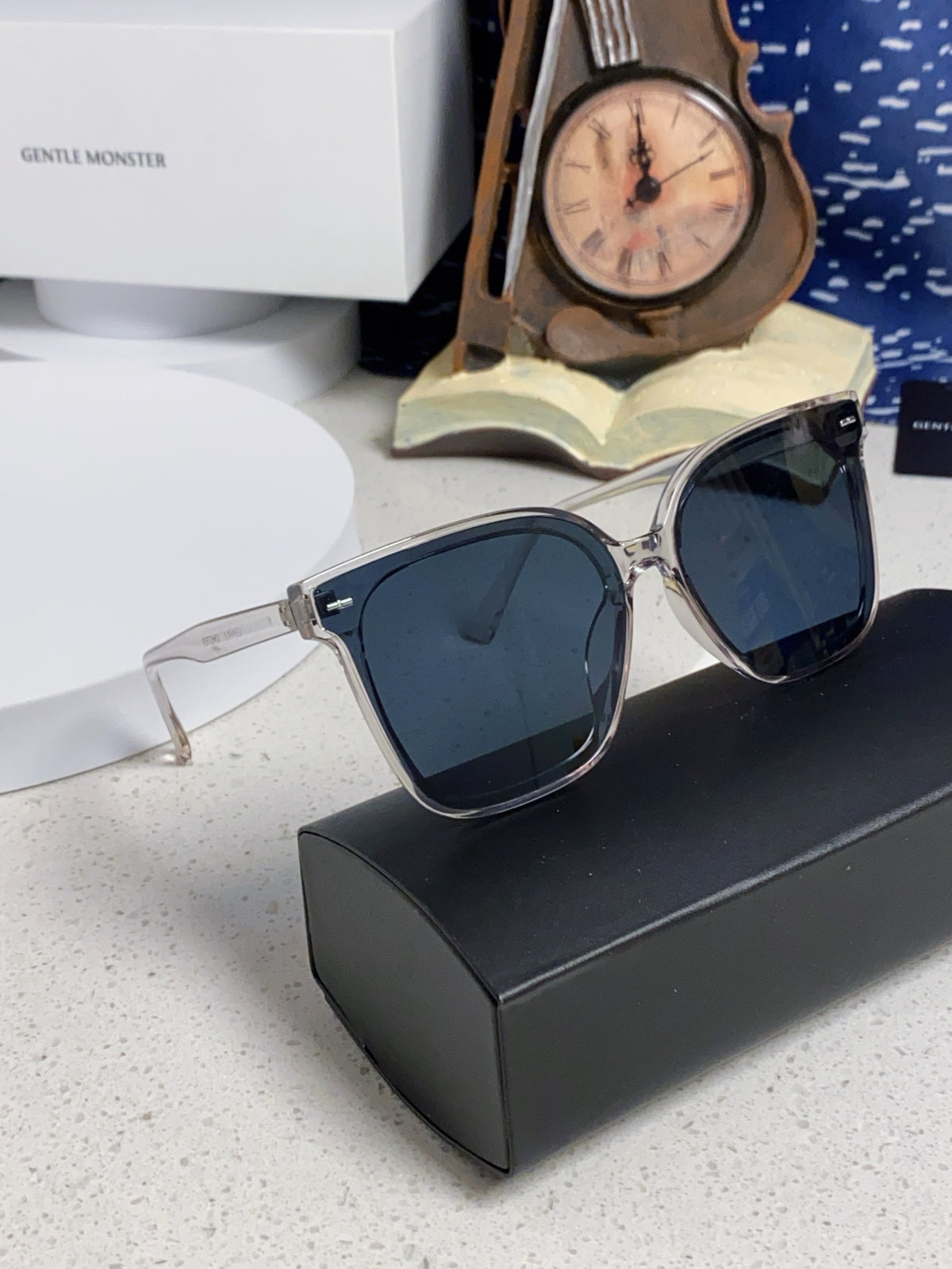 Gentle Monster SAL Acetate Square Black Lens Sunglasses for Men & Wom - 488007 - detail image 10