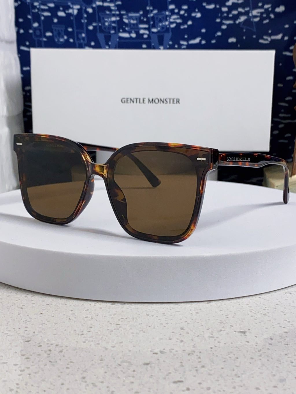 Gentle Monster SAL Acetate Square Black Lens Sunglasses for Men & Wom - 432941