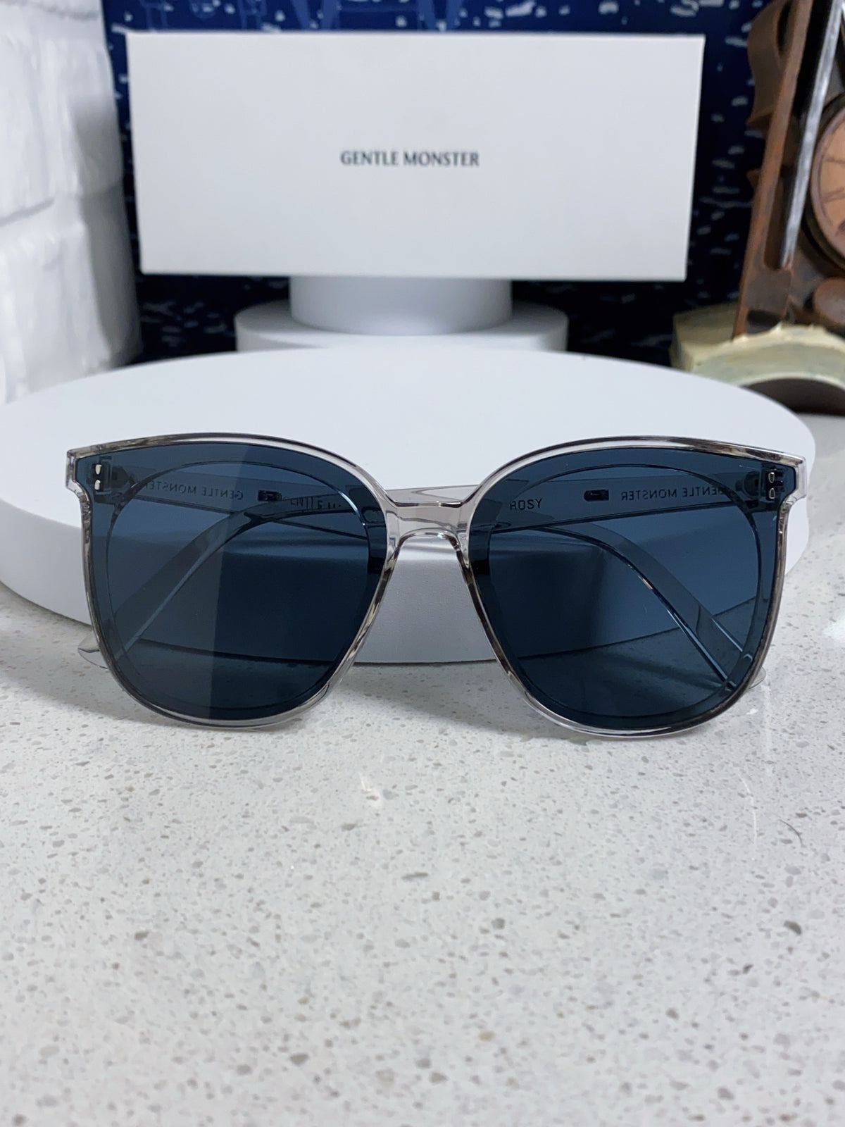 Gentle Monster ROSY Square Blue Lens Sunglasses for Men & Women - 432948 - detail image 9