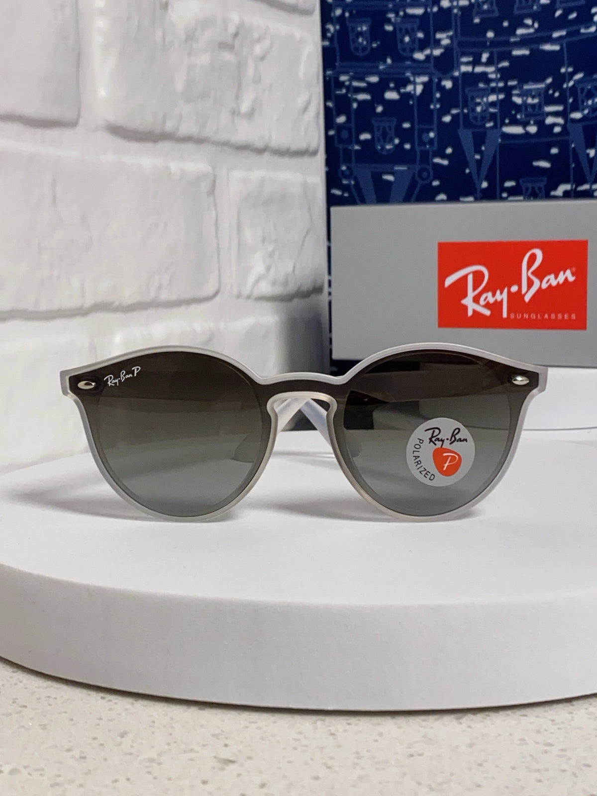 Ray-Ban RB4380 Round Silver Lens Sunglasses for Women - detail image 2