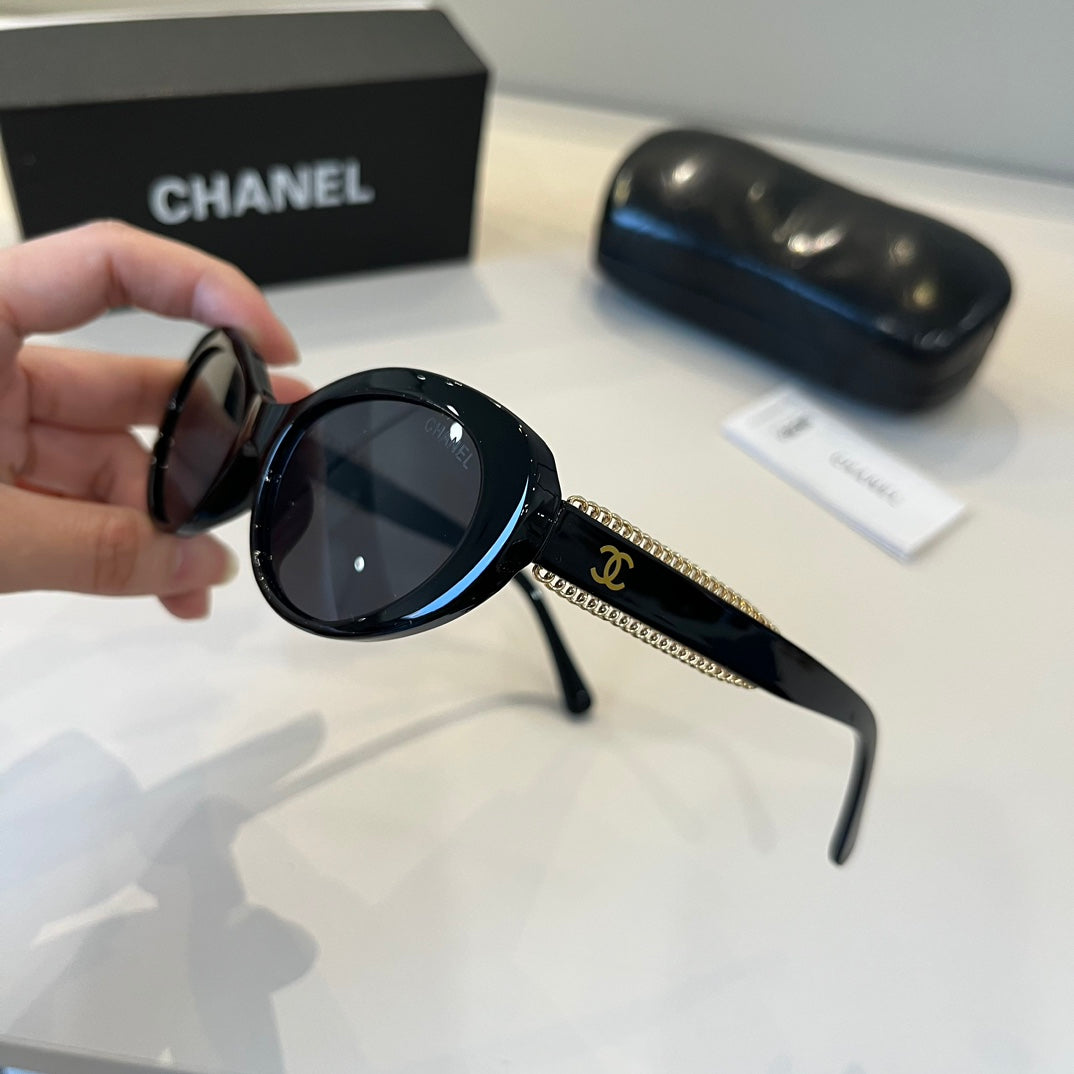 Chanel Oversized Silver Lens Sunglasses for Men & Women - 415352 - detail image 4