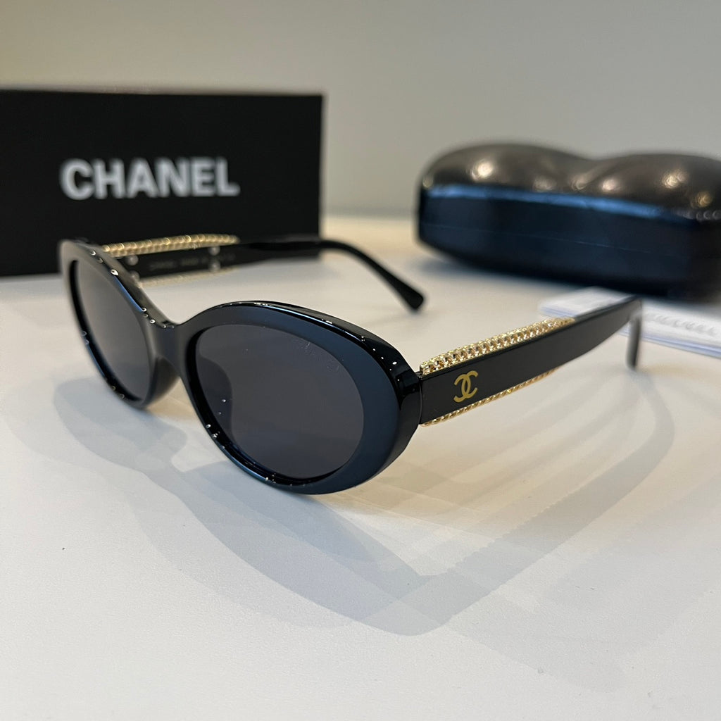 Chanel Oversized Silver Lens Sunglasses for Men & Women - 415352 - detail image 3