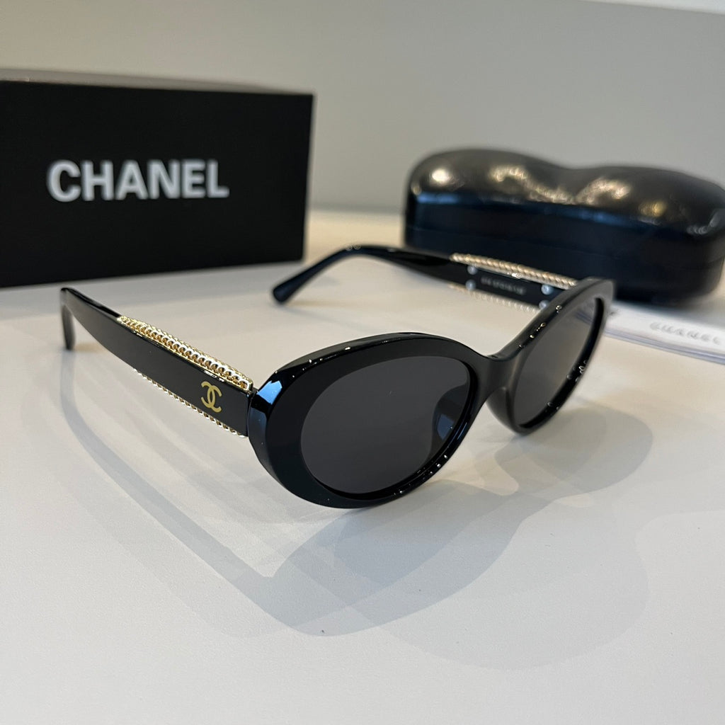 Chanel Oversized Silver Lens Sunglasses for Men & Women - 431554