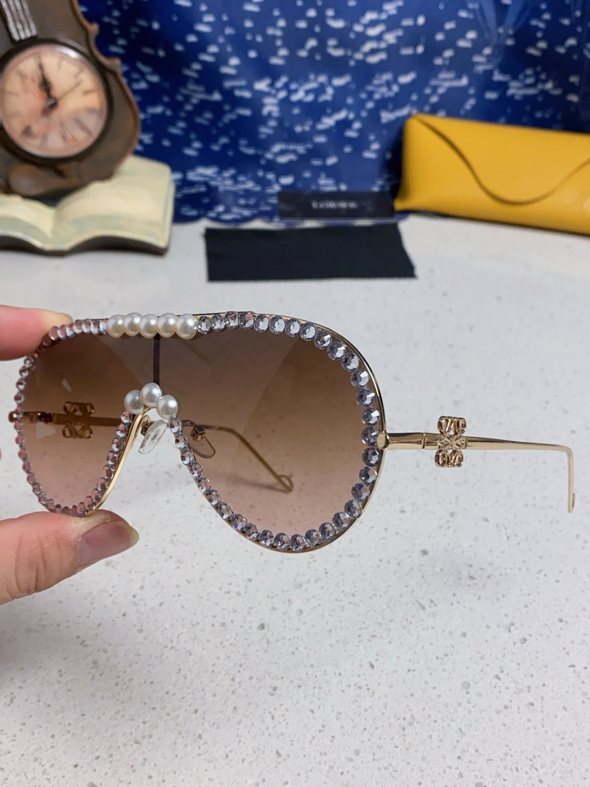 Loewe Oversized Brown Lens Sunglasses for Men & Women - 432836 - detail image 6
