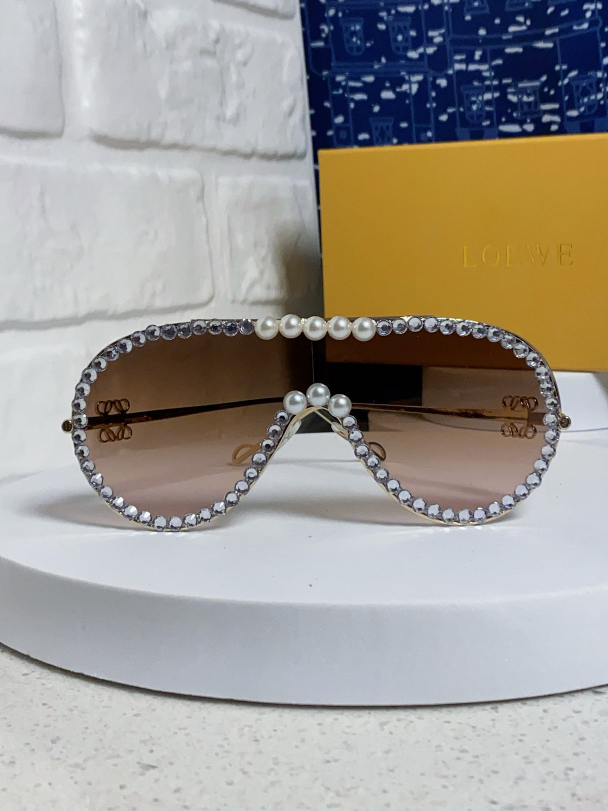 Loewe Oversized Brown Lens Sunglasses for Men & Women - 487902 - detail image 2