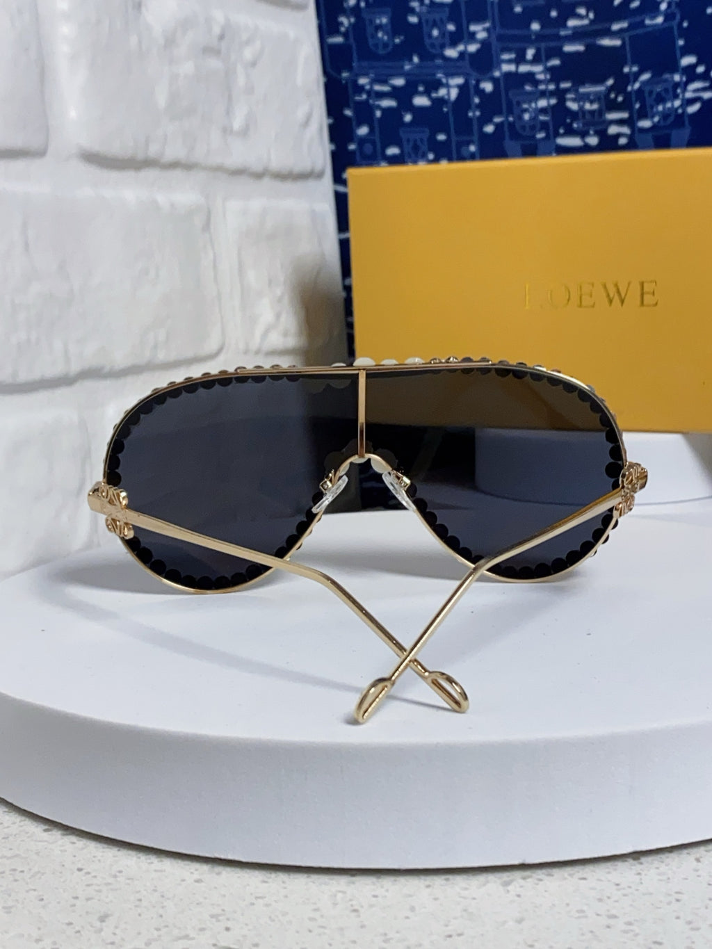 Loewe Oversized Black Lens Sunglasses for Men & Women - 432839 - detail image 3