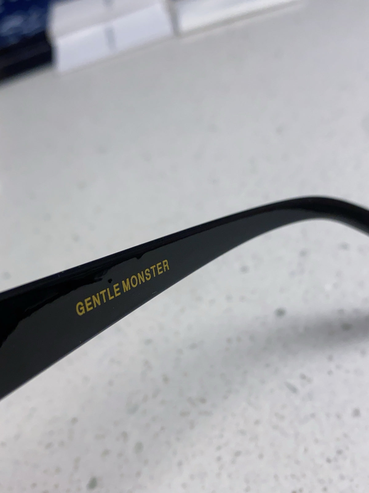 Gentle Monster COCOA Oval Black Lens Sunglasses for Men & Women - detail image 8