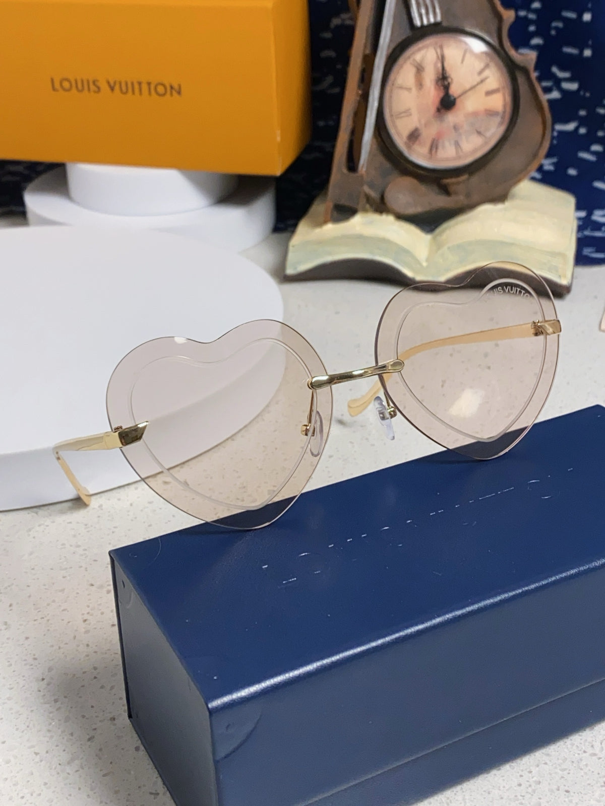 Louis Vuitton Lightweight Rimless Silver Lens Sunglasses for Women - 933758 - detail image 10