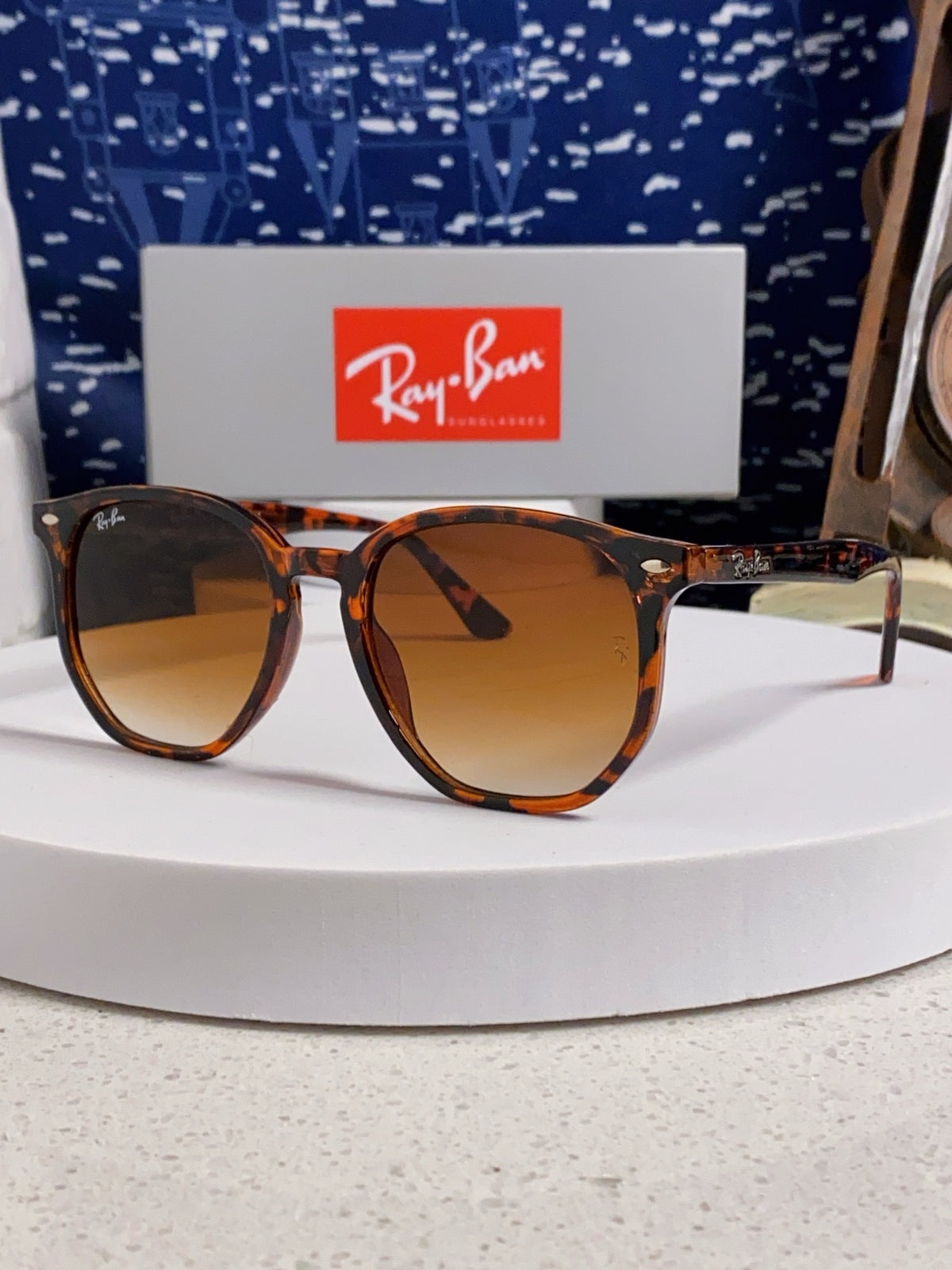 Ray-Ban RB4306 Oversized Brown Lens Sunglasses for Men & Women - detail image 2
