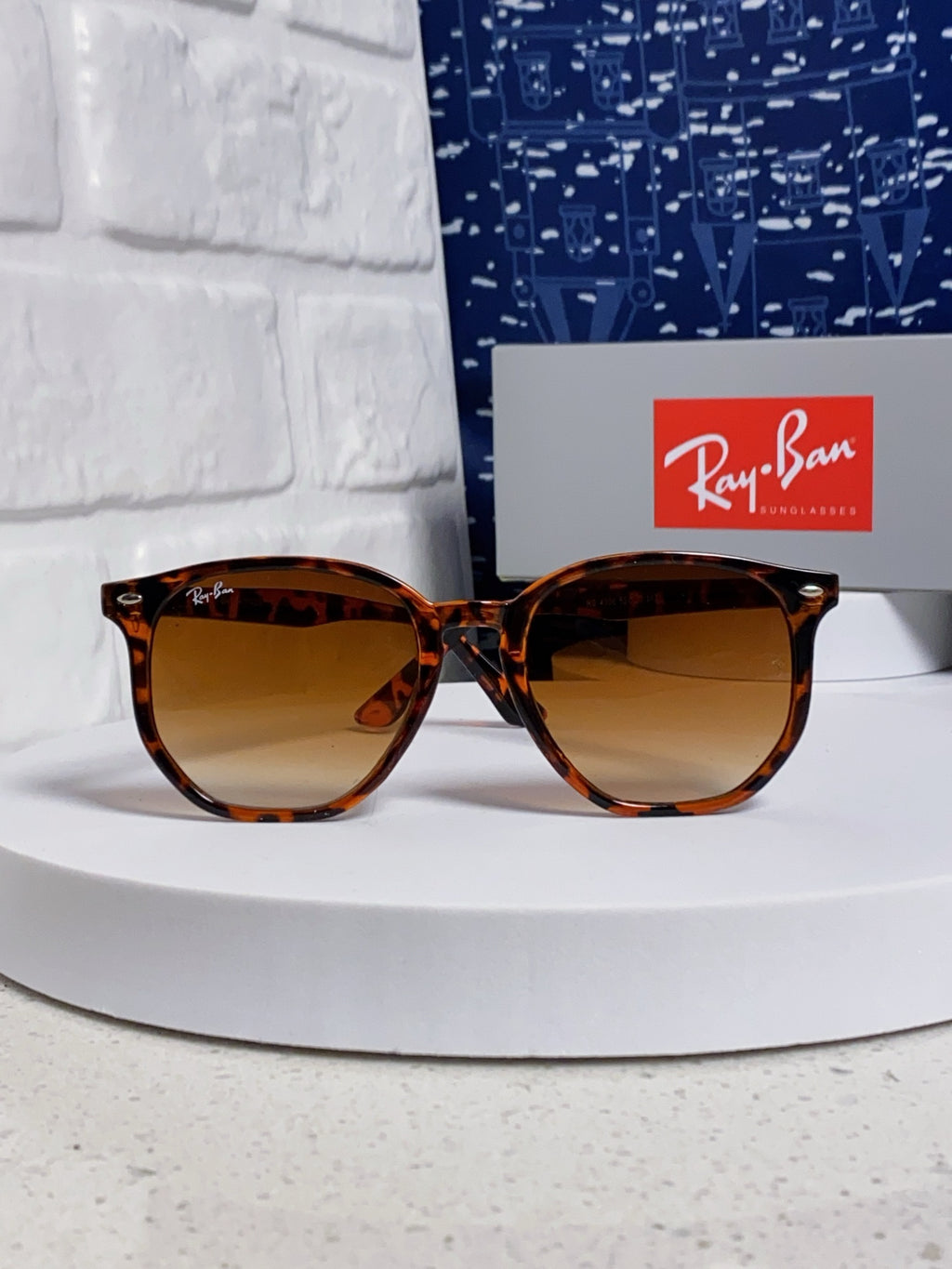 Ray-Ban RB4306 Oversized Brown Lens Sunglasses for Men & Women - detail image 3