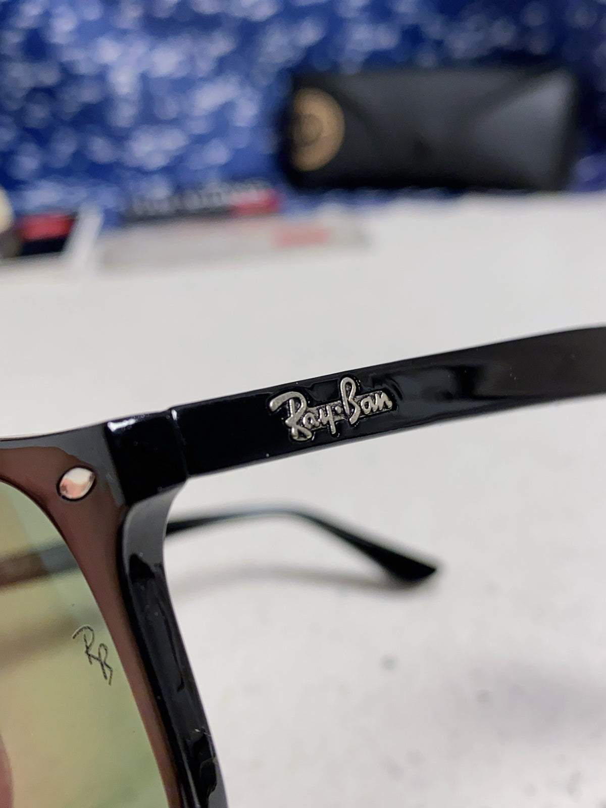 Ray-Ban RB4306 Oversized Black Lens Sunglasses for Men & Women - 450146 - detail image 8