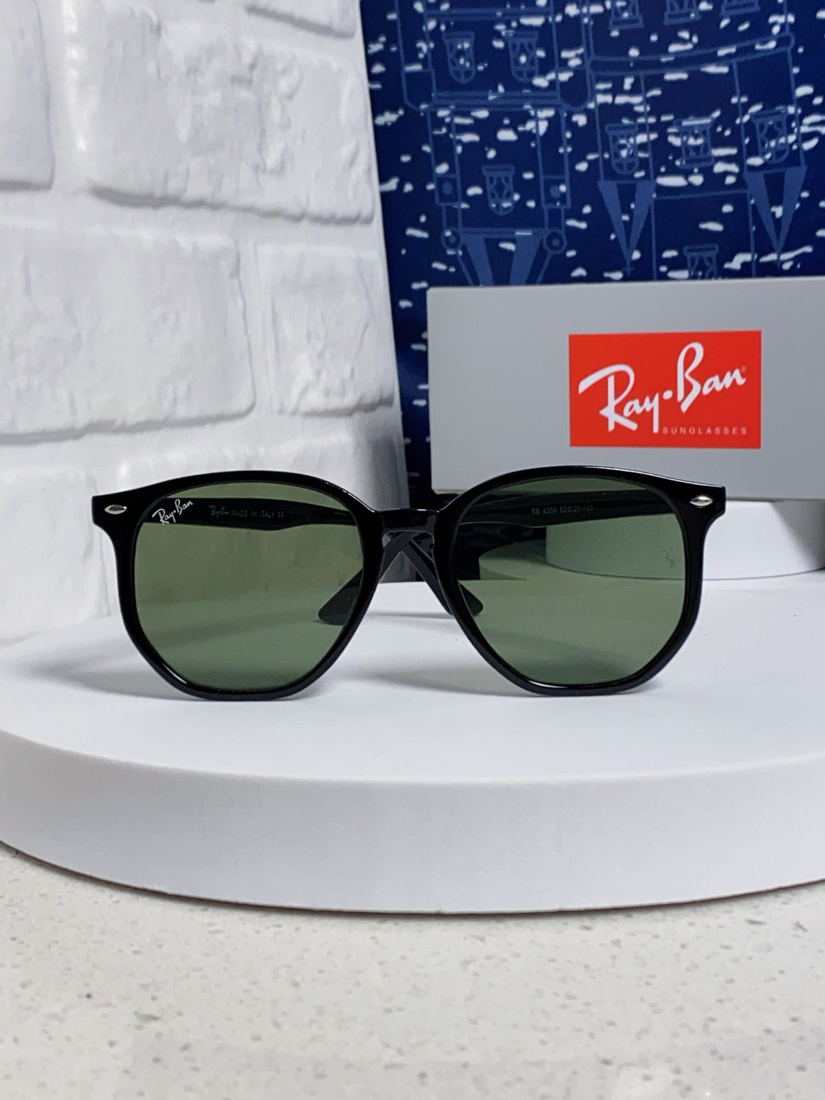 Ray-Ban RB4306 Oversized Black Lens Sunglasses for Men & Women - 450146 - detail image 3