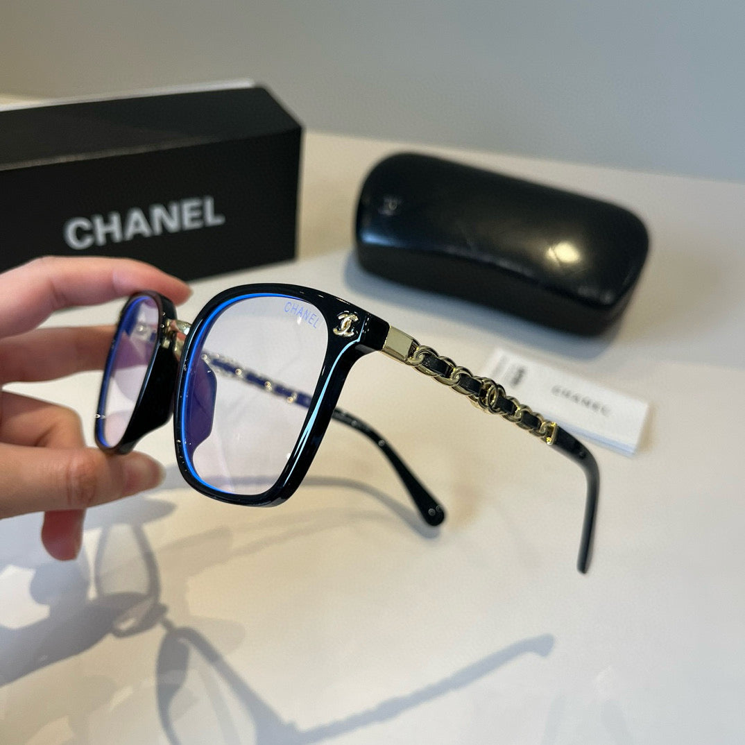 Chanel Oversized Silver Lens Sunglasses for Men & Women - 358028 - detail image 4