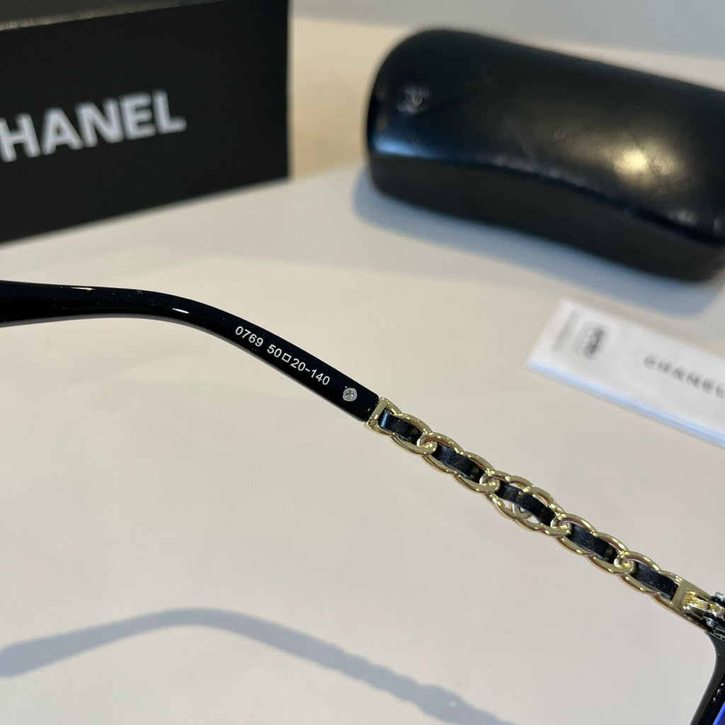 Chanel Oversized Silver Lens Sunglasses for Men & Women - 358028 - detail image 11