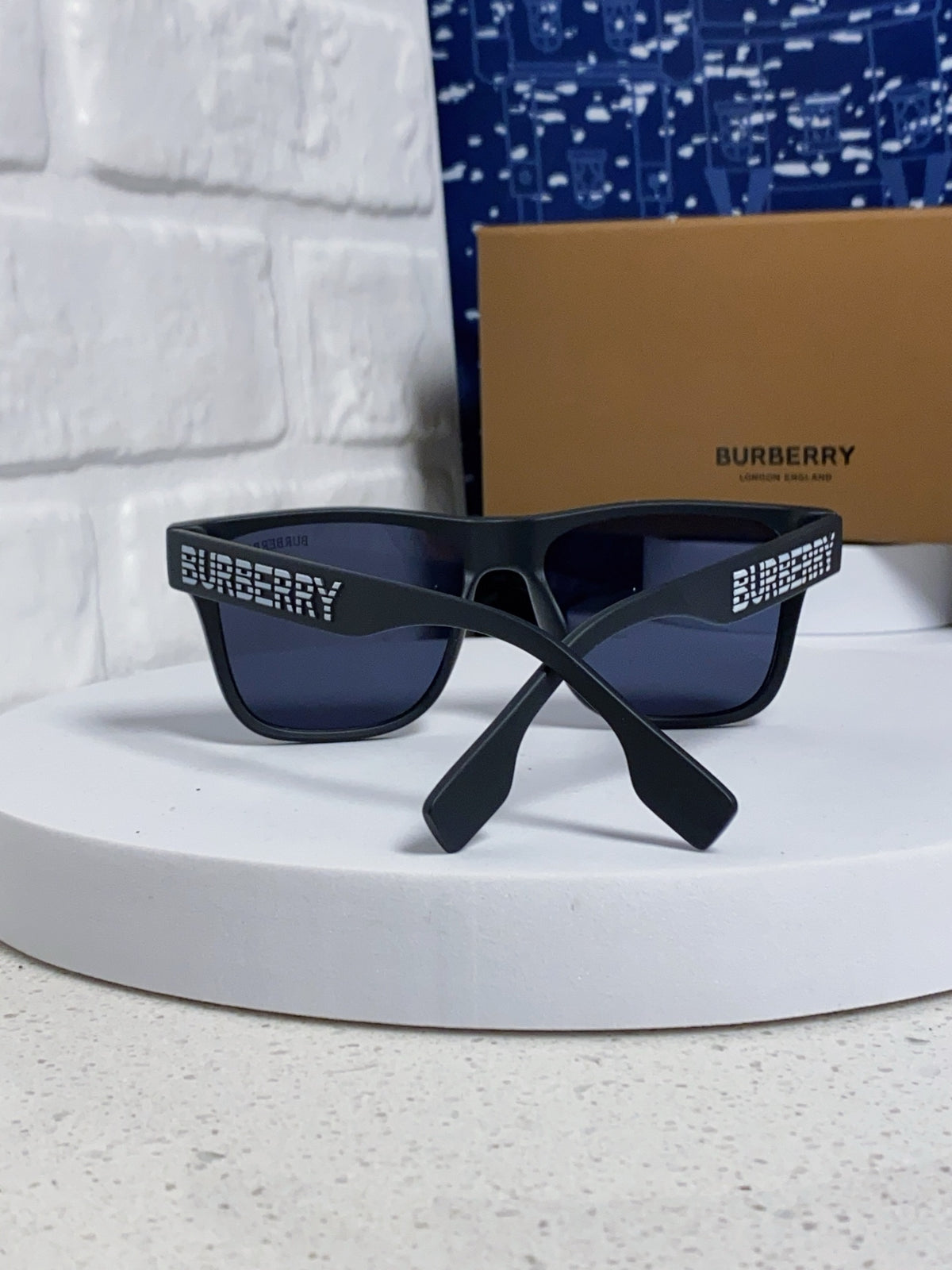 Burberry Fashion Blue Lens Sunglasses for Men & Women - 487422 - detail image 3