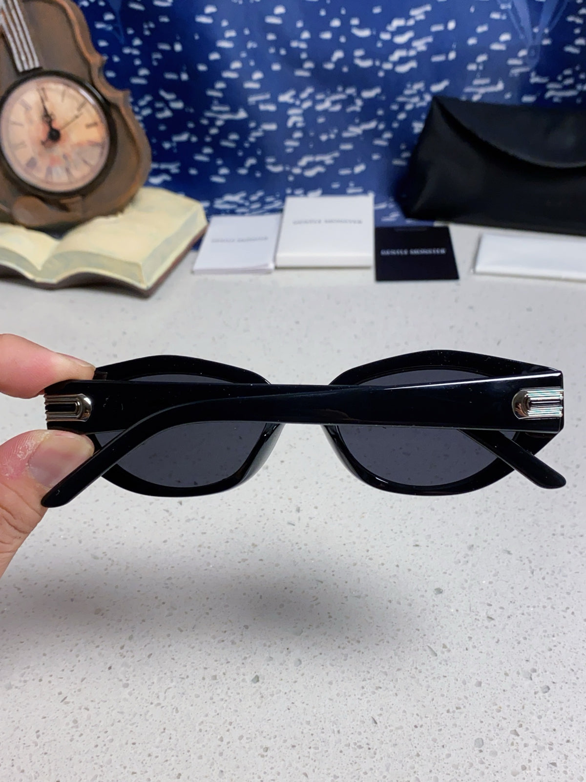 Gentle Monster DADA Cat-Eye Black Lens Sunglasses for Men & Women - 432956 - detail image 5