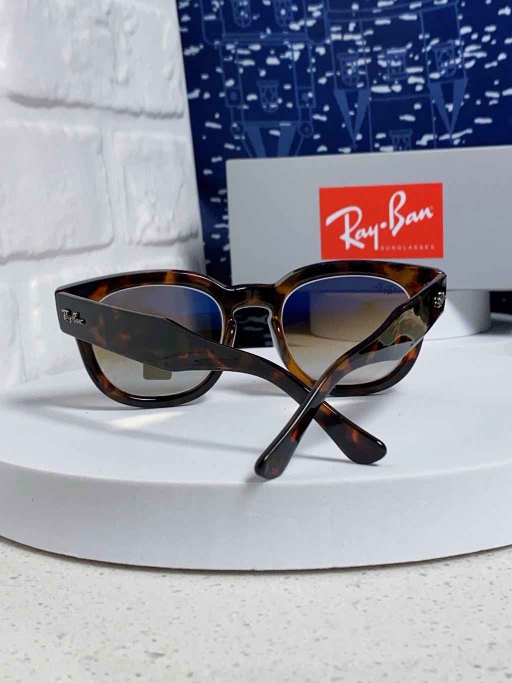 Ray-Ban RB0298 Oversized Brown Lens Sunglasses for Men - 433087 - detail image 3