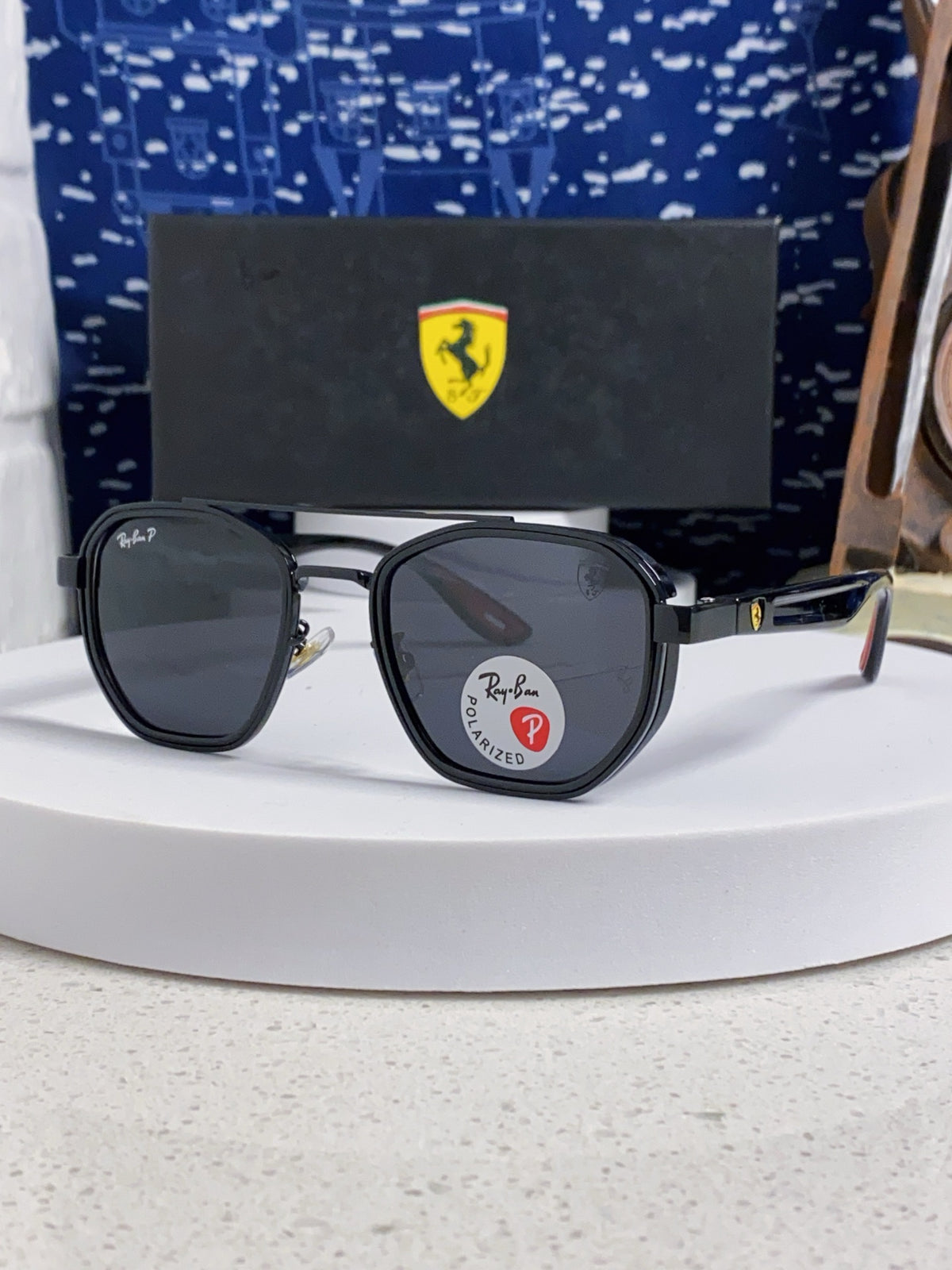 Ray-Ban Polarized Fashion Silver Lens Sunglasses for Men & Women - 433084