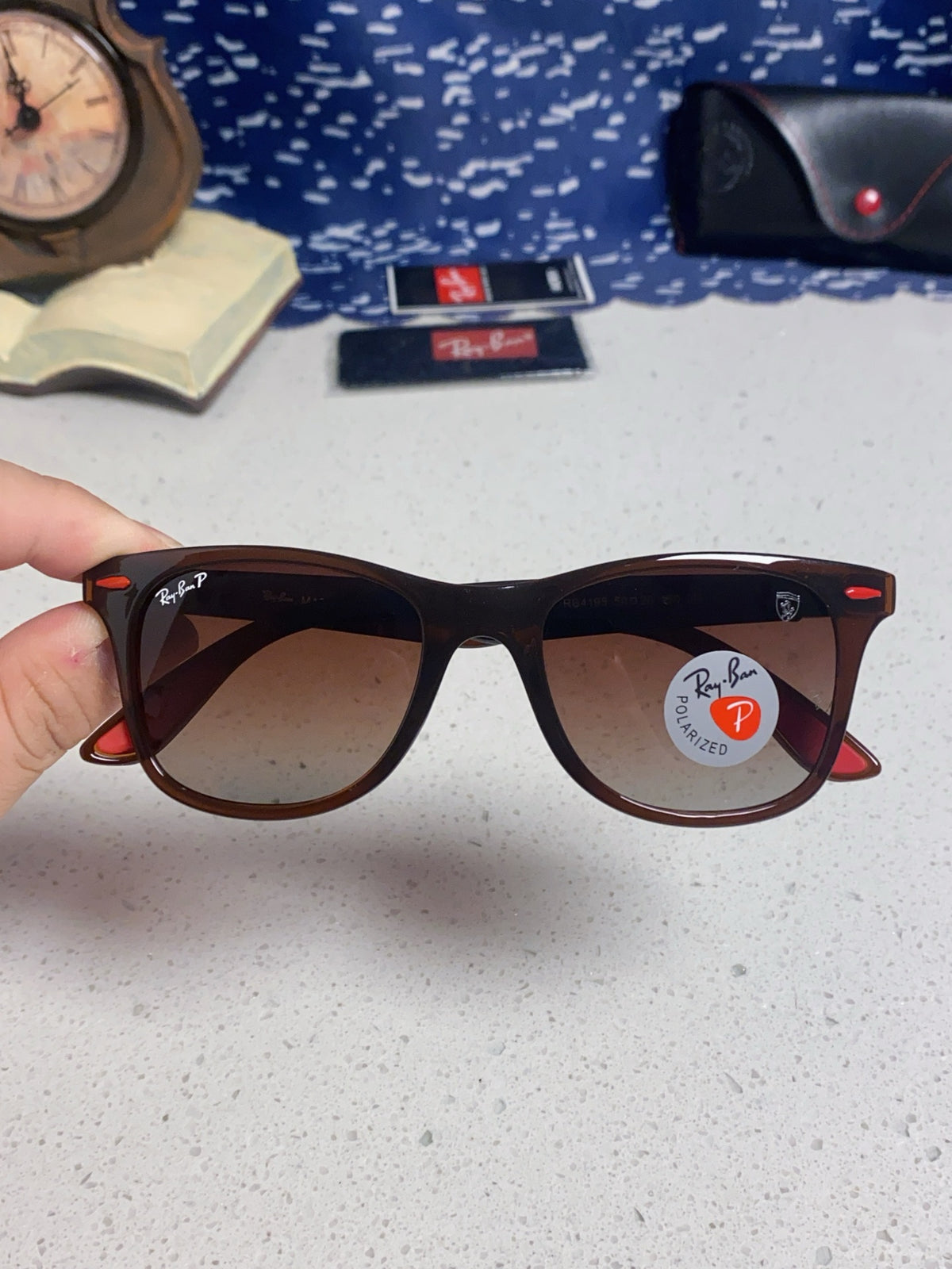 Ray-Ban Polarized Fashion Silver Lens Sunglasses for Men & Women - 433092 - detail image 4