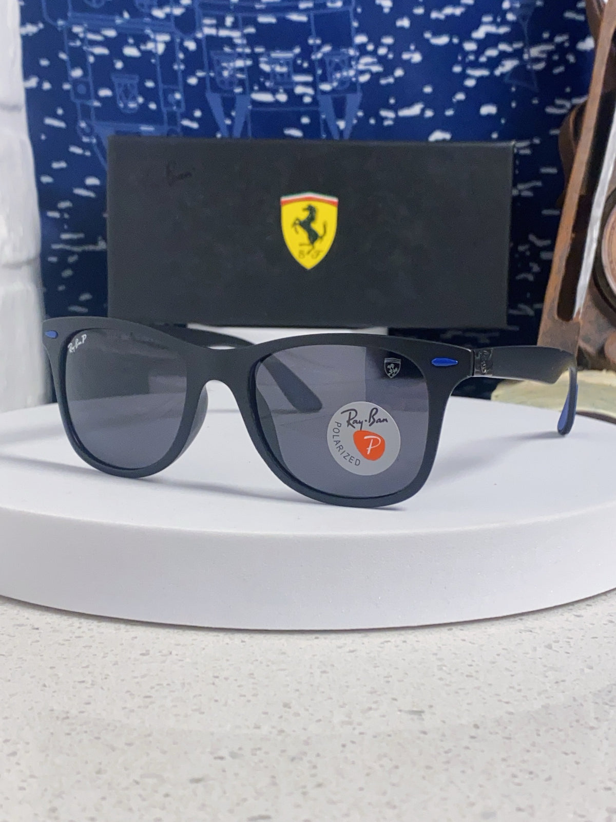 Ray-Ban Polarized Fashion Blue Lens Sunglasses for Men & Women - 433096