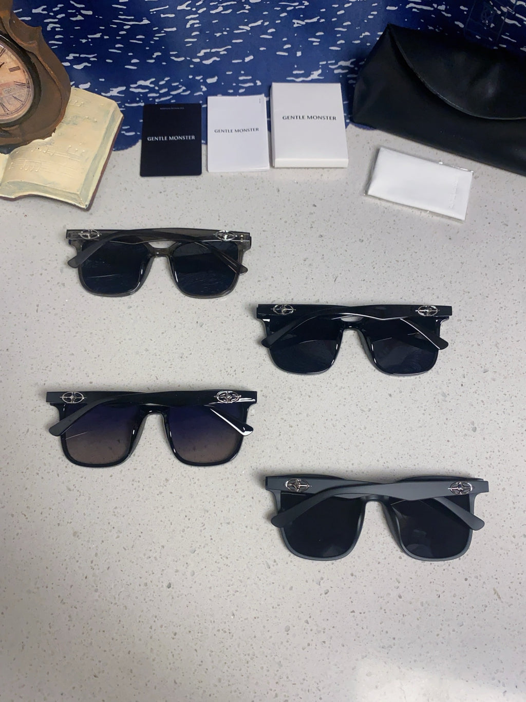 Gentle Monster Polarized Fashion Blue Lens Sunglasses for Men & Women - detail image 11