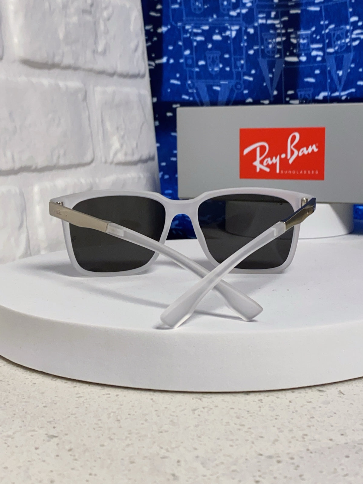 Ray-Ban RB4614 Square Gray Lens Sunglasses for Men & Women - detail image 2